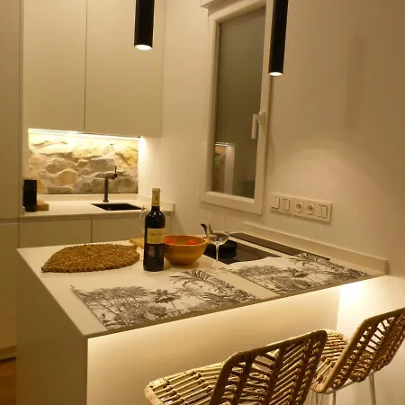 아파트 Chic Gran Via, Nuevo De Diseno En Gros By Chicdonosti