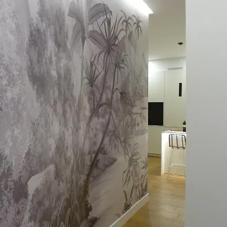 Chic Gran Via, Nuevo De Diseno En Gros By Chicdonosti Сан-Себастьян